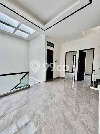 Ready to Use! Premium House LT 210m2 Desain Modern di Citraland Ready to Use! Premium House LT 210m2 Desain Modern di Citraland