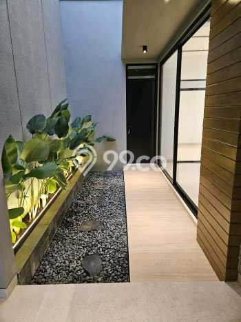 Hunian Mewah Dijual LT 128m2 di Rungkut, Surabaya Hunian Mewah Dijual LT 128m2 di Rungkut, Surabaya