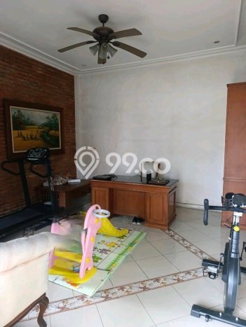 For Sale Rumah Mewah Exclusive di Rungkut, Surabaya For Sale Rumah Mewah Exclusive di Rungkut, Surabaya