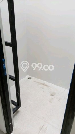 Hunian Cantik Minimalis Lb 160m2 di Rungkut, Surabaya Hunian Cantik Minimalis Lb 160m2 di Rungkut, Surabaya