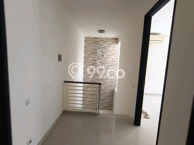 For Sale Rumah 3 Kamar Lokasi Ideal Nyaman dan Strategis di Kenjeran For Sale Rumah 3 Kamar Lokasi Ideal Nyaman dan Strategis di Kenjeran