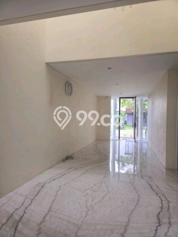Dijual Rumah Premium dengan Fasilitas Sekitar Lengkap di Lakarsantri, Surabaya Dijual Rumah Premium dengan Fasilitas Sekitar Lengkap di Lakarsantri, Surabaya