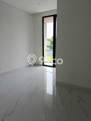 Dijual Rumah Eksklusif 4 KT di Citraland, Surabaya Dijual Rumah Eksklusif 4 KT di Citraland, Surabaya