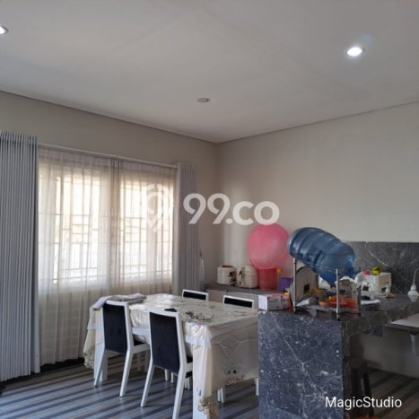 Rumah Eksklusif Dijual LT 216m2 di Rungkut, Surabaya Rumah Eksklusif Dijual LT 216m2 di Rungkut, Surabaya