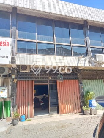Dijual! Ruko di Perak Surabaya LT 127m2 / LB 250m2 Kawasan Strategis Dijual! Ruko di Perak Surabaya LT 127m2 / LB 250m2 Kawasan Strategis