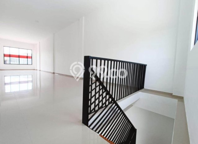 PRIME LOCATION! Ruko Kawasan Denpasar Barat, Luas 182m2m², Kawasan Komersial, Lokasi Premium PRIME LOCATION! Ruko Kawasan Denpasar Barat, Luas 182m2m², Kawasan Komersial, Lokasi Premium