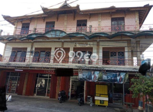 Ruko di Denpasar Barat, Luas 190m2m², Posisi Jalan Utama Ruko di Denpasar Barat, Luas 190m2m², Posisi Jalan Utama