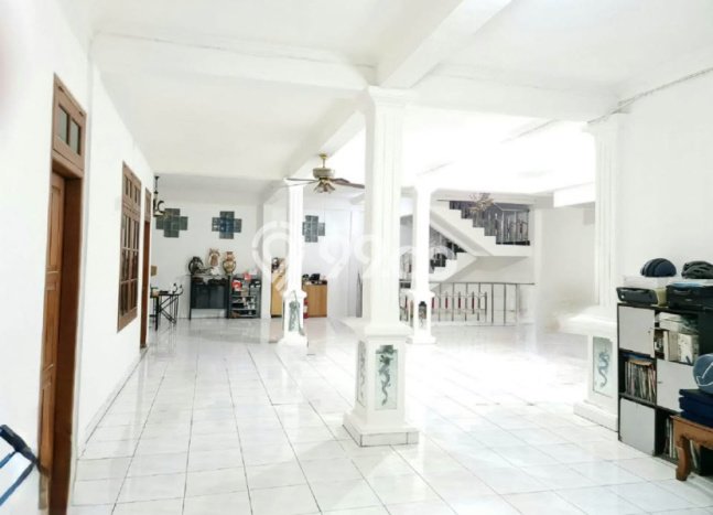 Ruko Strategis di Denpasar Timur, Luas 738m2m², Lokasi Komersial Ruko Strategis di Denpasar Timur, Luas 738m2m², Lokasi Komersial