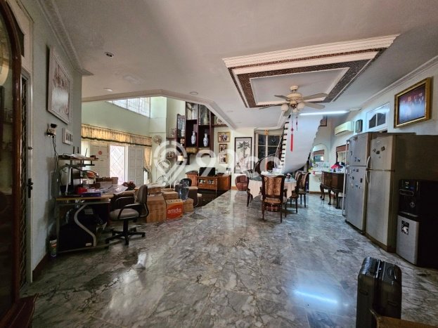Rumah Elit Modern Tanpa Renovasi di Muara Karang Jakarta Utara Rumah Elit Modern Tanpa Renovasi di Muara Karang Jakarta Utara