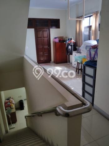 LOKASI TERBAIK! Ruko Kawasan , Luas 720m2m², Pusat Bisnis LOKASI TERBAIK! Ruko Kawasan , Luas 720m2m², Pusat Bisnis