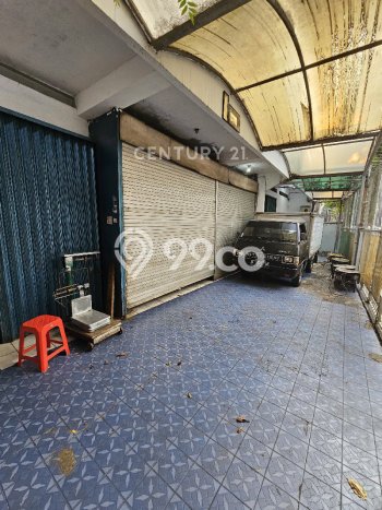 Best Deal Hunian Premium Ideal dan Luas di Tebet, Jakarta Selatan Best Deal Hunian Premium Ideal dan Luas di Tebet, Jakarta Selatan