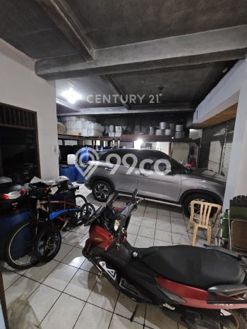 Best Deal Hunian Premium Ideal dan Luas di Tebet, Jakarta Selatan Best Deal Hunian Premium Ideal dan Luas di Tebet, Jakarta Selatan