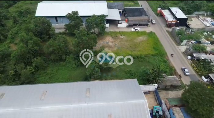 Tanah Kosong Dijual di Tangerang dengan Area 2500m2 Tanah Kosong Dijual di Tangerang dengan Area 2500m2