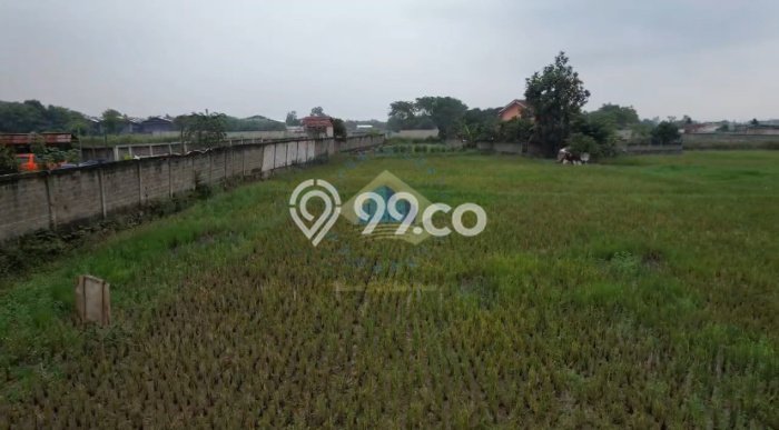 Lahan Kosong Dijual di Tangerang dengan Area 4900m2 Lahan Kosong Dijual di Tangerang dengan Area 4900m2