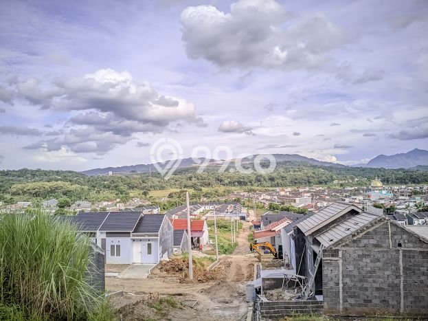 Rumah Minimalis Dijual di Cibinong 2 Kamar dengan LT 60m2 Rumah Minimalis Dijual di Cibinong 2 Kamar dengan LT 60m2