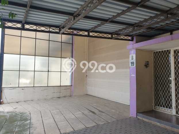 LOKASI PREMIUM! Gudang di , Luas 350m2m², Lokasi Mainroad LOKASI PREMIUM! Gudang di , Luas 350m2m², Lokasi Mainroad