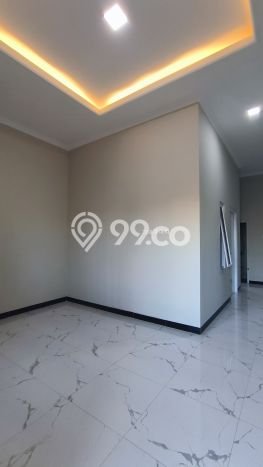 Rumah Strategis Modern Lb 150m2 di Cipondoh, Tangerang Rumah Strategis Modern Lb 150m2 di Cipondoh, Tangerang