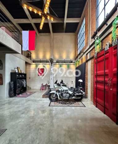 Rumah Elit Modern Tanpa Renovasi di Setiabudi Jakarta Selatan Rumah Elit Modern Tanpa Renovasi di Setiabudi Jakarta Selatan