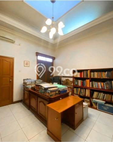 Rumah Elit Modern Tanpa Renovasi di Setiabudi Jakarta Selatan Rumah Elit Modern Tanpa Renovasi di Setiabudi Jakarta Selatan