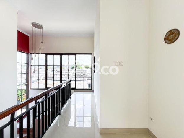 Rumah Strategis Minimalis Lb 132m2 di Tapos, Depok Rumah Strategis Minimalis Lb 132m2 di Tapos, Depok