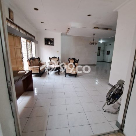 Hunian Mewah Dijual LT 974m2 di Menteng, Jakarta Pusat Hunian Mewah Dijual LT 974m2 di Menteng, Jakarta Pusat