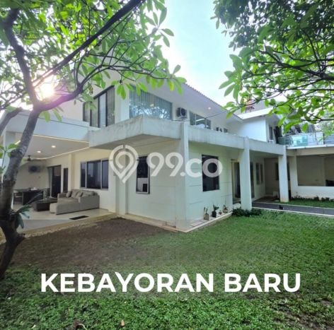 Rumah Elit Modern Tanpa Renovasi di Pakubuwono Jakarta Selatan Rumah Elit Modern Tanpa Renovasi di Pakubuwono Jakarta Selatan