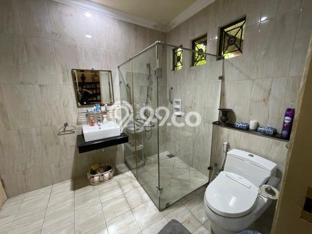 Rumah Mewah LB 353m2 Siap Pakai Desain Elegan di Cipete, Jakarta Selatan Rumah Mewah LB 353m2 Siap Pakai Desain Elegan di Cipete, Jakarta Selatan
