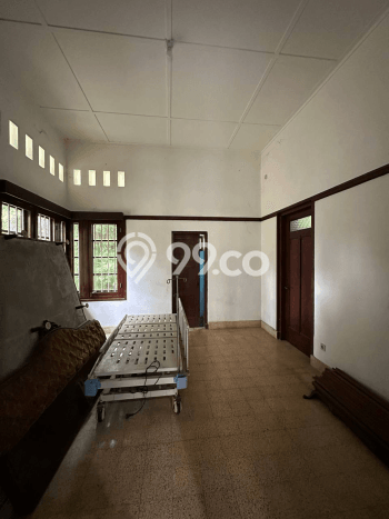 Hunian Mewah Dijual LT 1110m2 di Menteng, Jakarta Pusat Hunian Mewah Dijual LT 1110m2 di Menteng, Jakarta Pusat