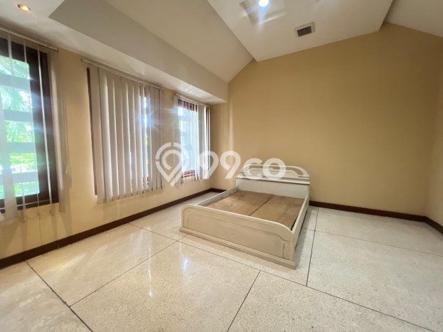 Rumah Modern Dikontrakkan di Menteng Jakarta Pusat Lokasi Sangat Strategis Rumah Modern Dikontrakkan di Menteng Jakarta Pusat Lokasi Sangat Strategis