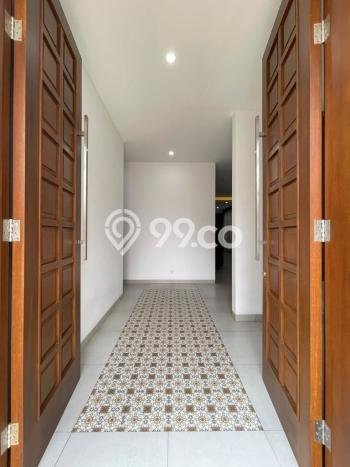 Hunian Mewah Siap Huni LT 395m2 di Menteng, Jakarta Pusat Hunian Mewah Siap Huni LT 395m2 di Menteng, Jakarta Pusat