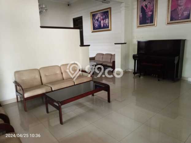 Rumah Mewah Dijual LT 667m2 di Menteng, Jakarta Pusat Rumah Mewah Dijual LT 667m2 di Menteng, Jakarta Pusat