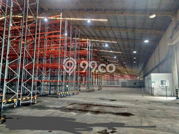 Unit Gudang Dijual di Bekasi LT 97000m2 & LB 10800m2 Unit Gudang Dijual di Bekasi LT 97000m2 & LB 10800m2