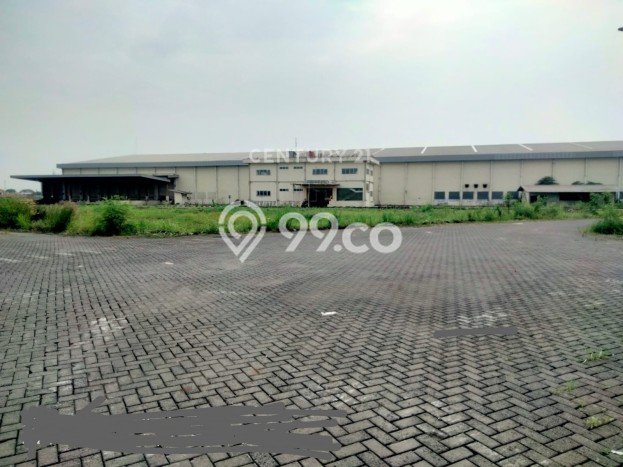 Unit Gudang Dijual di Bekasi LT 97000m2 & LB 10800m2 Unit Gudang Dijual di Bekasi LT 97000m2 & LB 10800m2