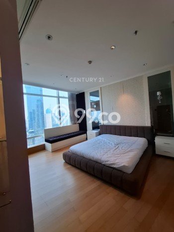 Sewa Apartemen Strategis di Menteng, Jakarta Pusat 3 Kamar dengan Luas 252m2 Sewa Apartemen Strategis di Menteng, Jakarta Pusat 3 Kamar dengan Luas 252m2