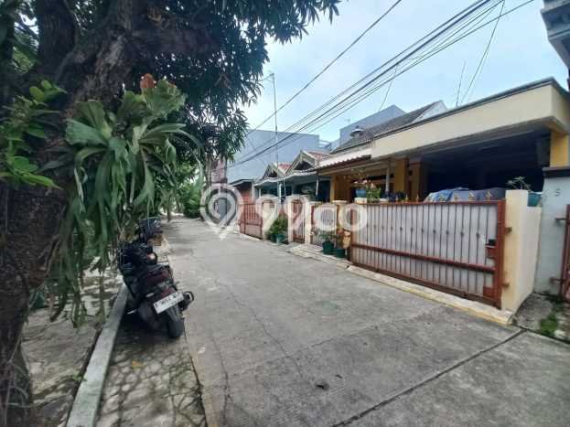 For Sale Rumah 2 Kamar Lokasi Ideal Nyaman dan Strategis di Bekasi Utara For Sale Rumah 2 Kamar Lokasi Ideal Nyaman dan Strategis di Bekasi Utara