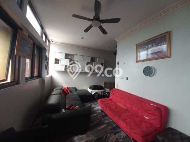 Ruko Kawasan Cakung, Luas 306m2m², Area Komersial, Strategis Ruko Kawasan Cakung, Luas 306m2m², Area Komersial, Strategis