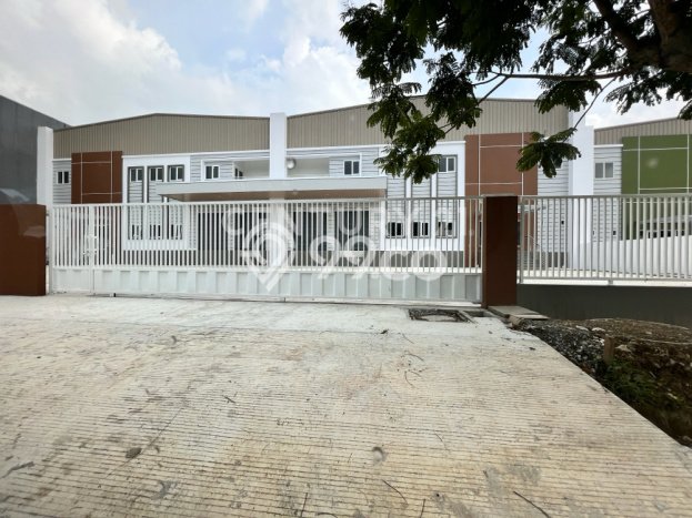 Gudang Disewakan Kawasan Lippo Cikarang, Luas 2210m2m², Area Premium Gudang Disewakan Kawasan Lippo Cikarang, Luas 2210m2m², Area Premium