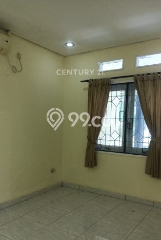 Lokasi terbaik! Rumah siap pakai disewakan di Lippo Cikarang LB 100m2 Lokasi terbaik! Rumah siap pakai disewakan di Lippo Cikarang LB 100m2