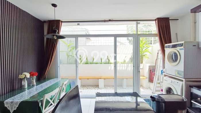 Dijual Rumah Strategis Bagus Punya 2 KT di Lippo Cikarang Cikarang - Dijual Rumah Strategis Bagus Punya 2 KT di Lippo Cikarang Cikarang -