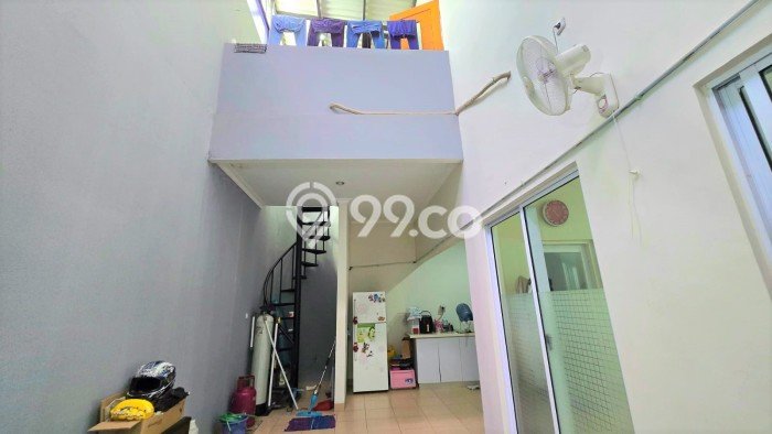 Dijual Rumah Luas Megah Dengan View Eksklusif di Gading Serpong, Tangerang Dijual Rumah Luas Megah Dengan View Eksklusif di Gading Serpong, Tangerang