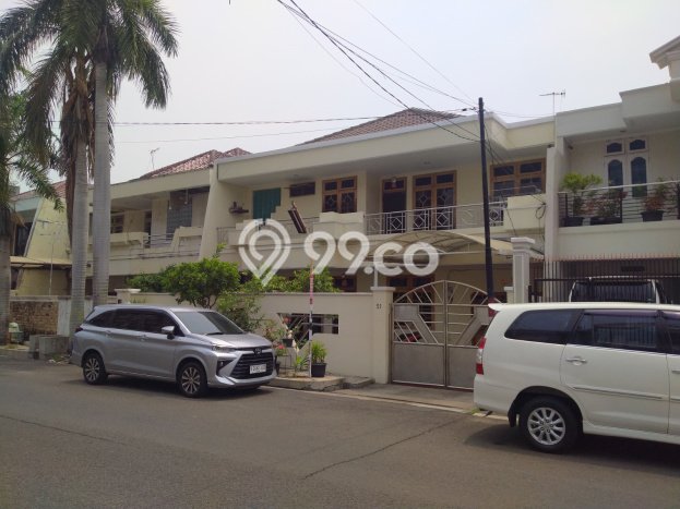 Jual Rumah Luas Megah Dengan View Cantik di Pluit, Jakarta Utara Jual Rumah Luas Megah Dengan View Cantik di Pluit, Jakarta Utara