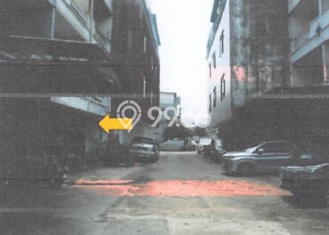 Ruko Dijual di Prime Area Jakarta Barat Luas 261m2 Ruko Dijual di Prime Area Jakarta Barat Luas 261m2