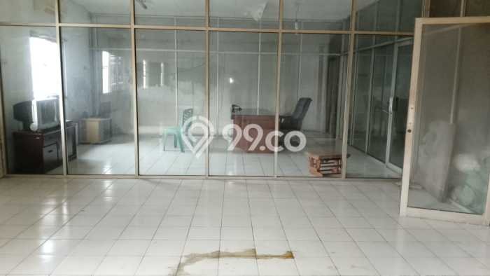 Unit Pabrik Dijual di Jakarta Utara LT 2100m2 & LB 980m2 Unit Pabrik Dijual di Jakarta Utara LT 2100m2 & LB 980m2