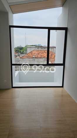 Rumah Modern Cantik 2 Kamar Bisa Langsung Pindah di Karawaci Rumah Modern Cantik 2 Kamar Bisa Langsung Pindah di Karawaci