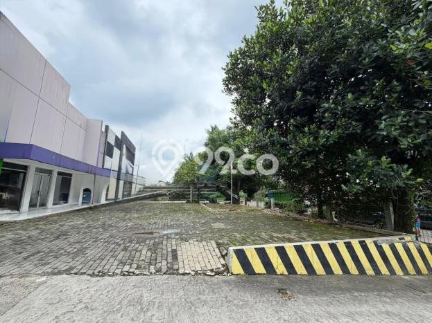 Unit Gudang Dijual di BSD Tangerang Selatan Luas Tanah 6600m2, Luas Bangunan 4088m2 Unit Gudang Dijual di BSD Tangerang Selatan Luas Tanah 6600m2, Luas Bangunan 4088m2