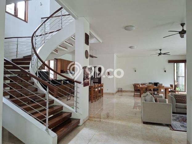 Hunian Mewah LB 600m2 Siap Huni Desain Elegan di BSD, Tangerang Hunian Mewah LB 600m2 Siap Huni Desain Elegan di BSD, Tangerang