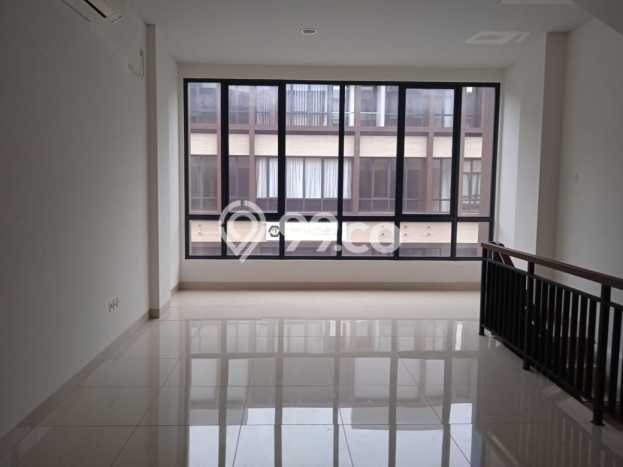 Dijual! Ruko di BSD Tangerang LT 41m2 / LB 120m2 Kawasan Strategis Dijual! Ruko di BSD Tangerang LT 41m2 / LB 120m2 Kawasan Strategis