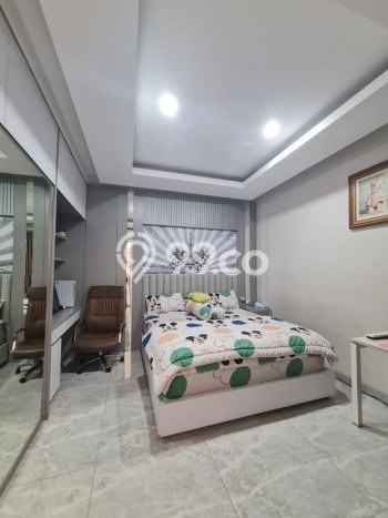 Siap Huni Rumah Mewah 9 Kamar di Cipondoh Dekat ke Mana Pun Siap Huni Rumah Mewah 9 Kamar di Cipondoh Dekat ke Mana Pun