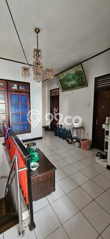 DIJUAL CEPAT! Rumah Asri area Coblong, Bandung, LT 165m2m² Bangunan 320m2m² BISA KPR! DIJUAL CEPAT! Rumah Asri area Coblong, Bandung, LT 165m2m² Bangunan 320m2m² BISA KPR!
