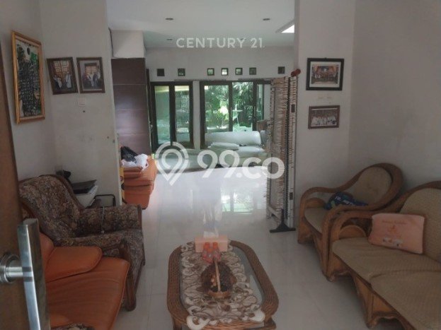 PROPERTI PILIHAN! Rumah area Coblong, Luas 343m2m² LB 209m2m² PROPERTI PILIHAN! Rumah area Coblong, Luas 343m2m² LB 209m2m²